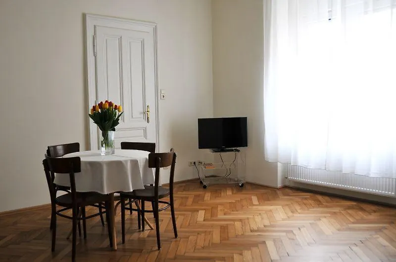 Apartment Hirsch I Vienna