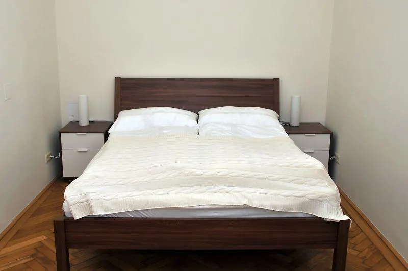 Apartment Hirsch I Vienna