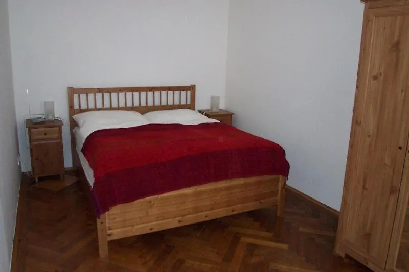 Apartment Hirsch I location